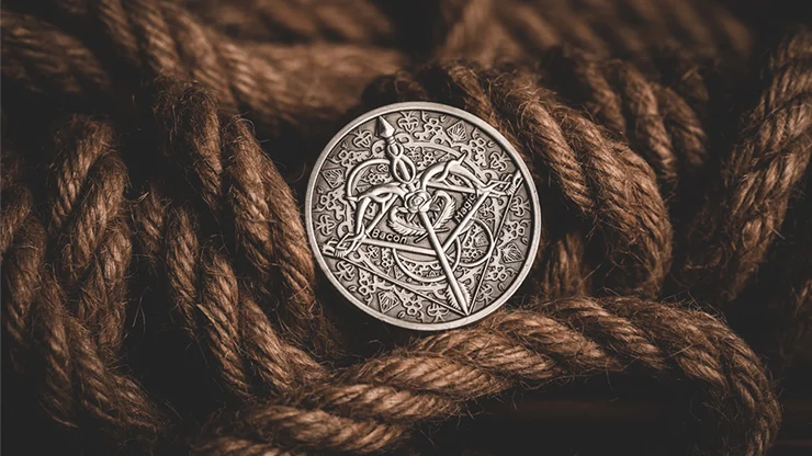 BOW AND ARROW COIN SILVER ( Gimmick and Online Instructions)by Bacon Magic - Trick