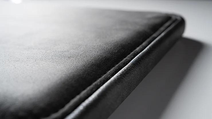 Deluxe Charcoal Close Up Pad