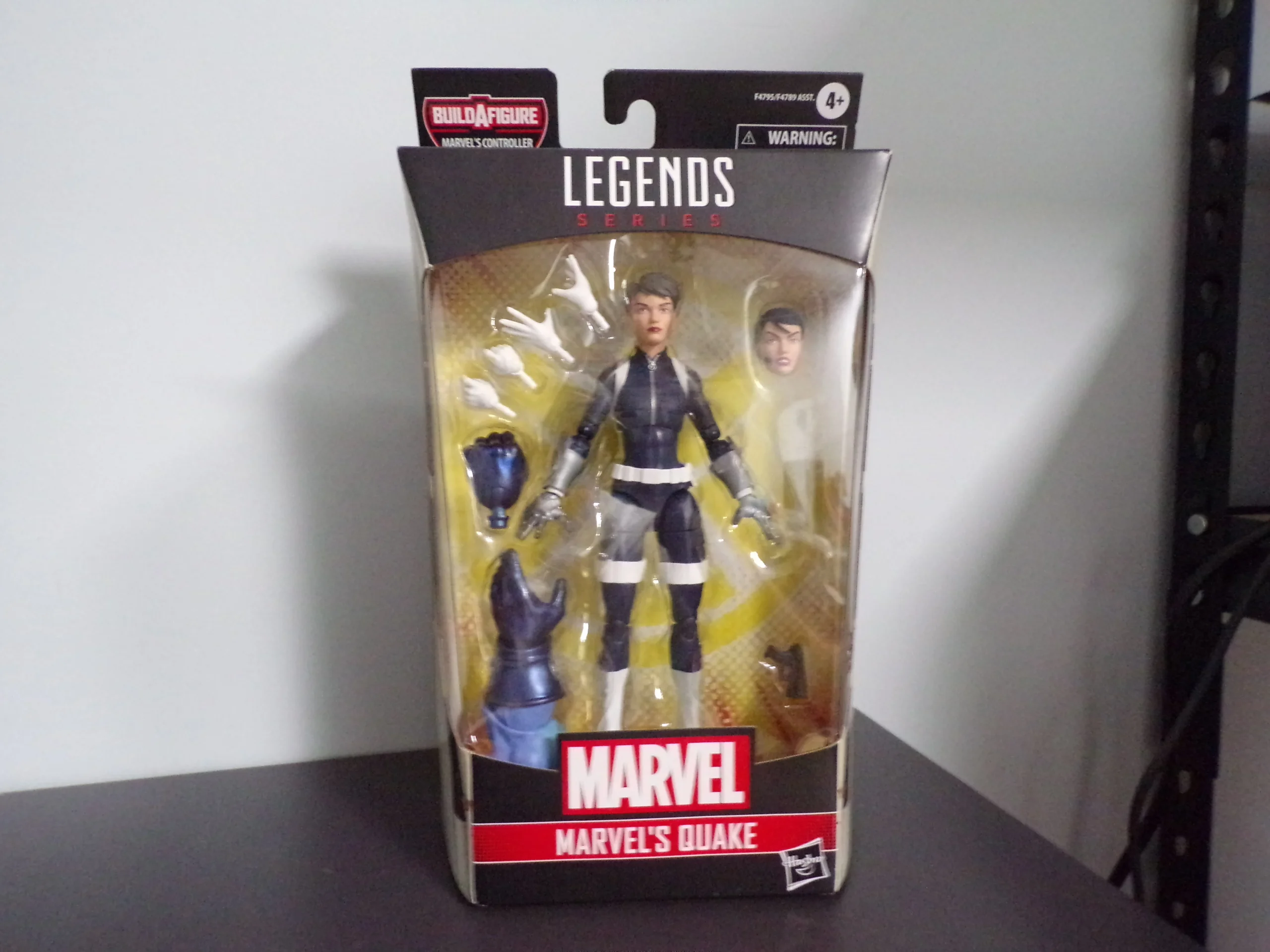 Hasbro Marvel Legends Series - Marvel's Quake Action Figure
