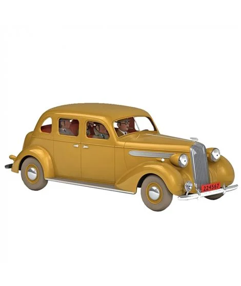 Inner Beige Pipe's Resin Car Figurine 1/24 Scale