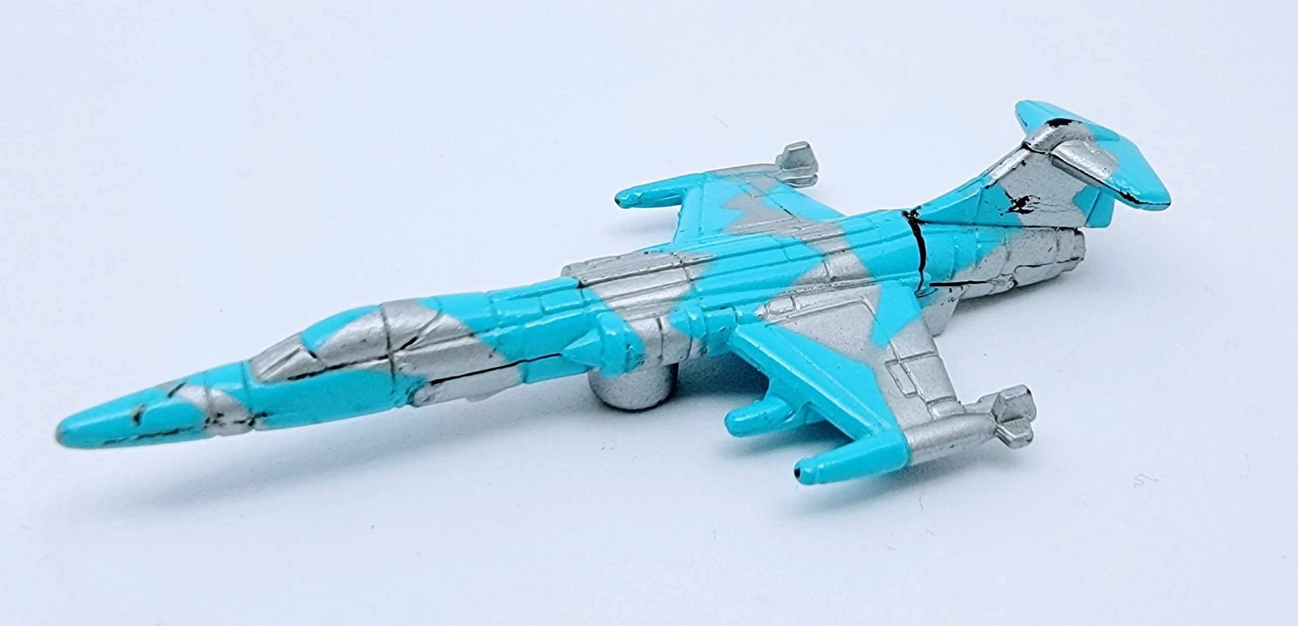 Micro Machines Military Blue F-105 Thunderchief Miniature Toy MMPB1