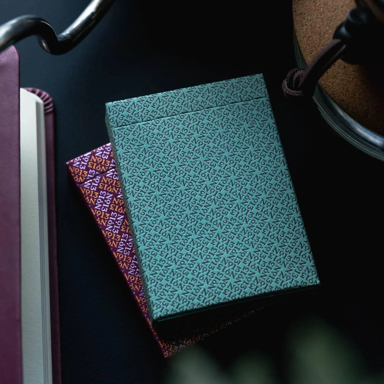 No.13 Table Players Playing Cards - Vol.5