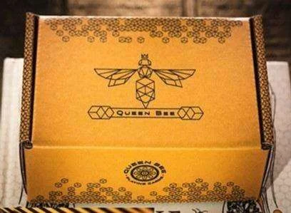 Queen Bee 6 Deck Box