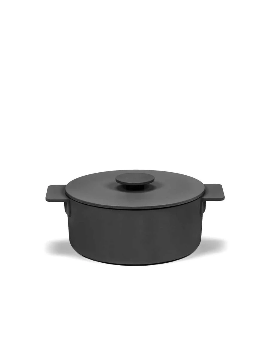 Surface Pot by Sergio Herman Available in 2 Colours & 6 Sizes